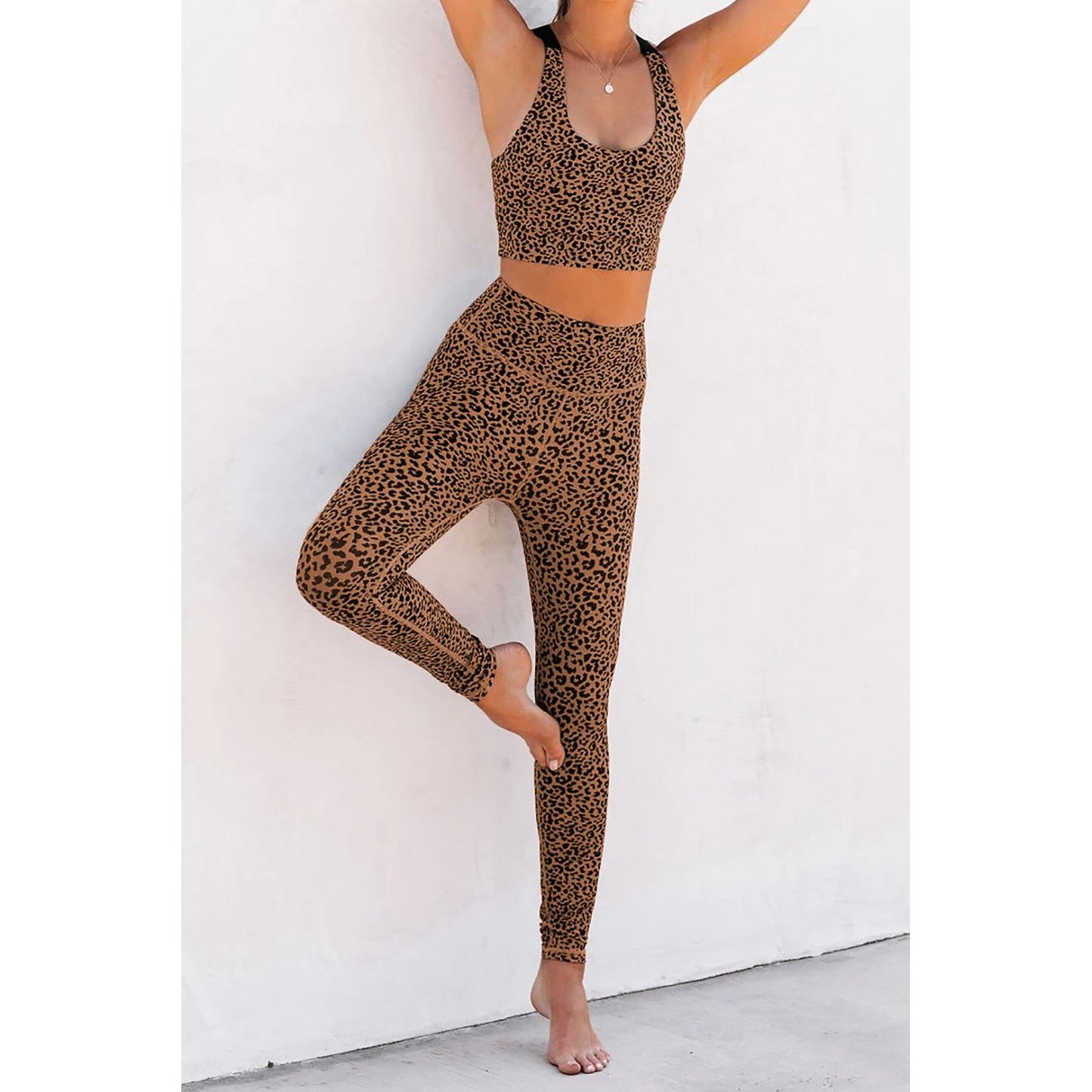 Dames bruine cheetah print sport bh broek set