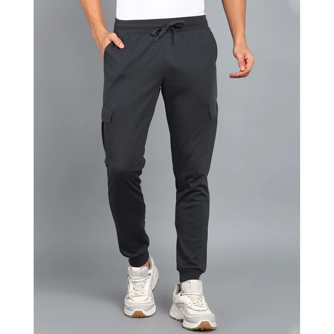 Men Solid Dark Gery Track Pants Size M