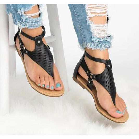 2020 New Size European and American Rome Flip-flops Hollow Flat