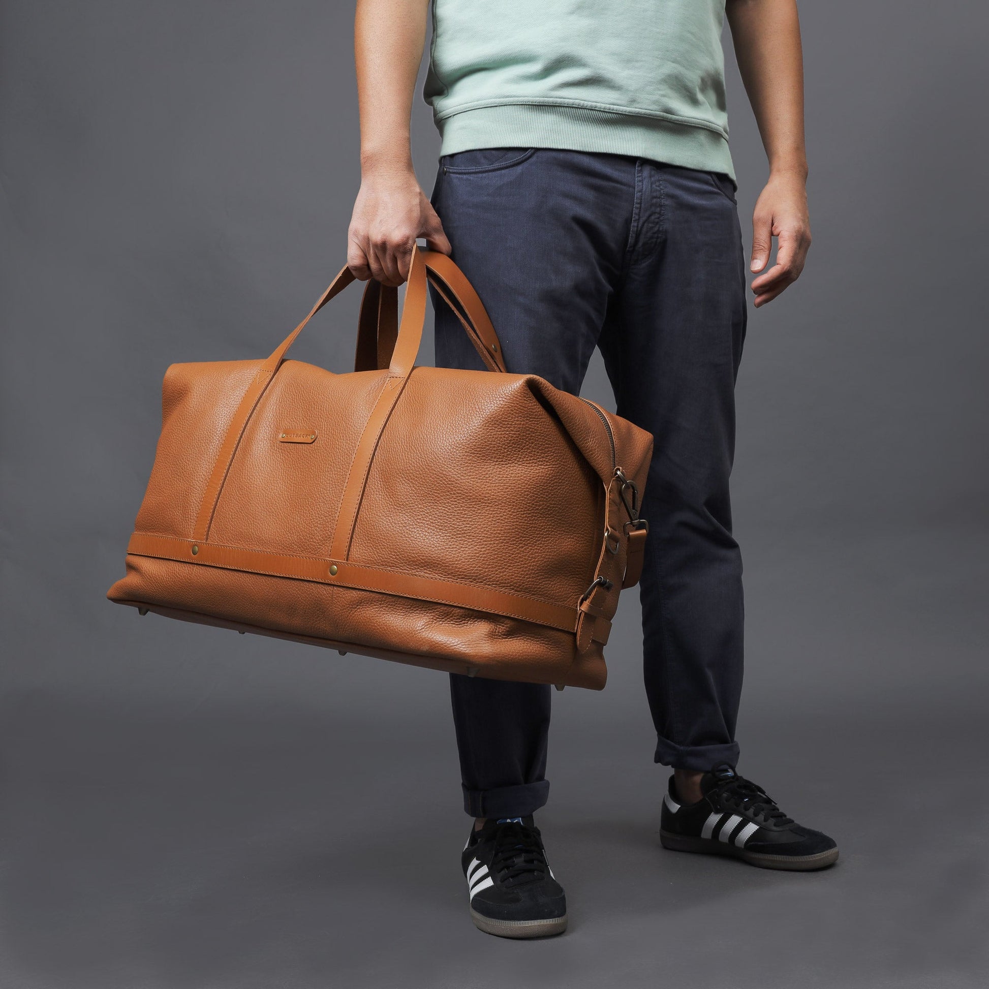 Runway Leather Travel Bag - Sportkyu