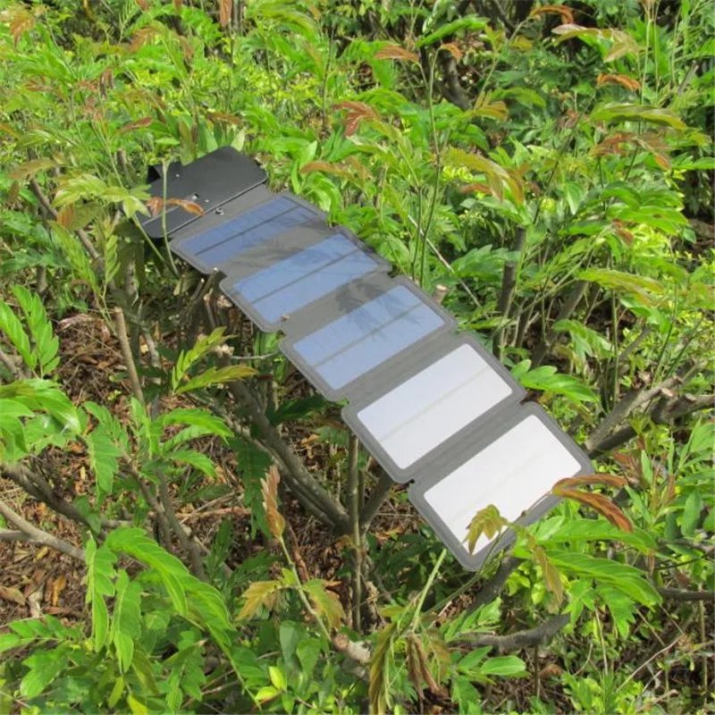 Folding Solar Charger - Sportkyu